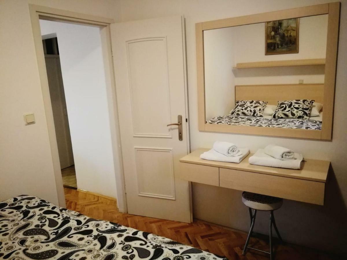 Apartment Hudan Malinska Exterior foto